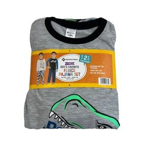 NWT 2 Pack- Dinosaur Long Sleeve and Pants Pajama Set Size 6